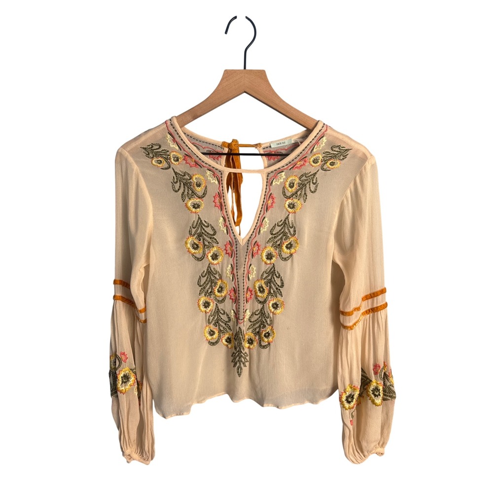 Kimchi Blue Embroidered Boho Blouse Cream Floral Velvet Tie XS Cottagecore Indie